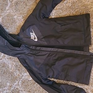 Kids Black Nike Jacket Size 7